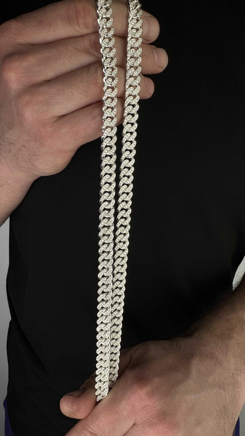 Mens silver necklace with moissanite stones