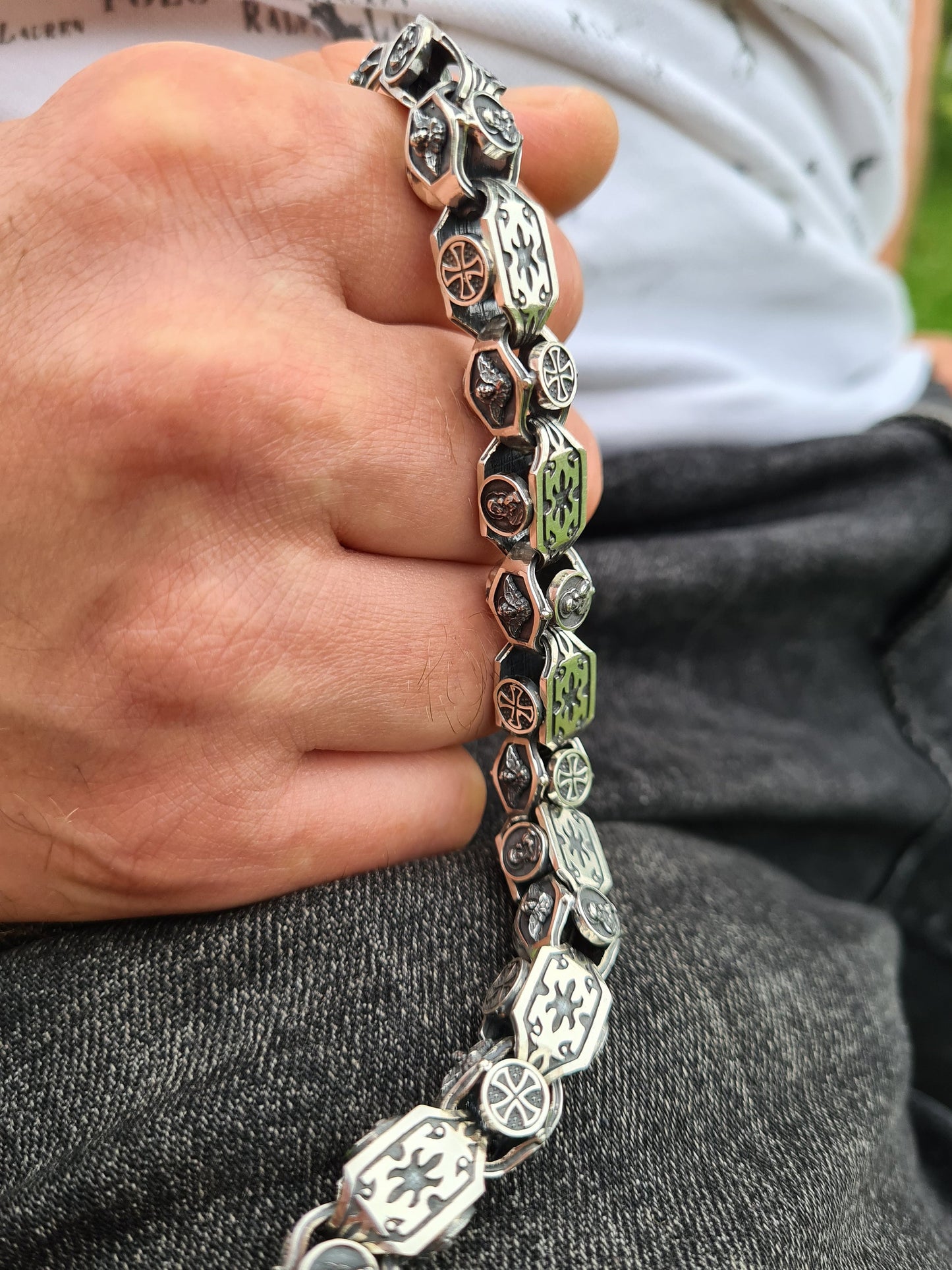 bracelet amulet with the Virgin Mary made of sterling silver