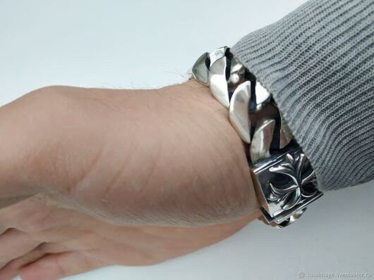 massive handmade skull bracelet