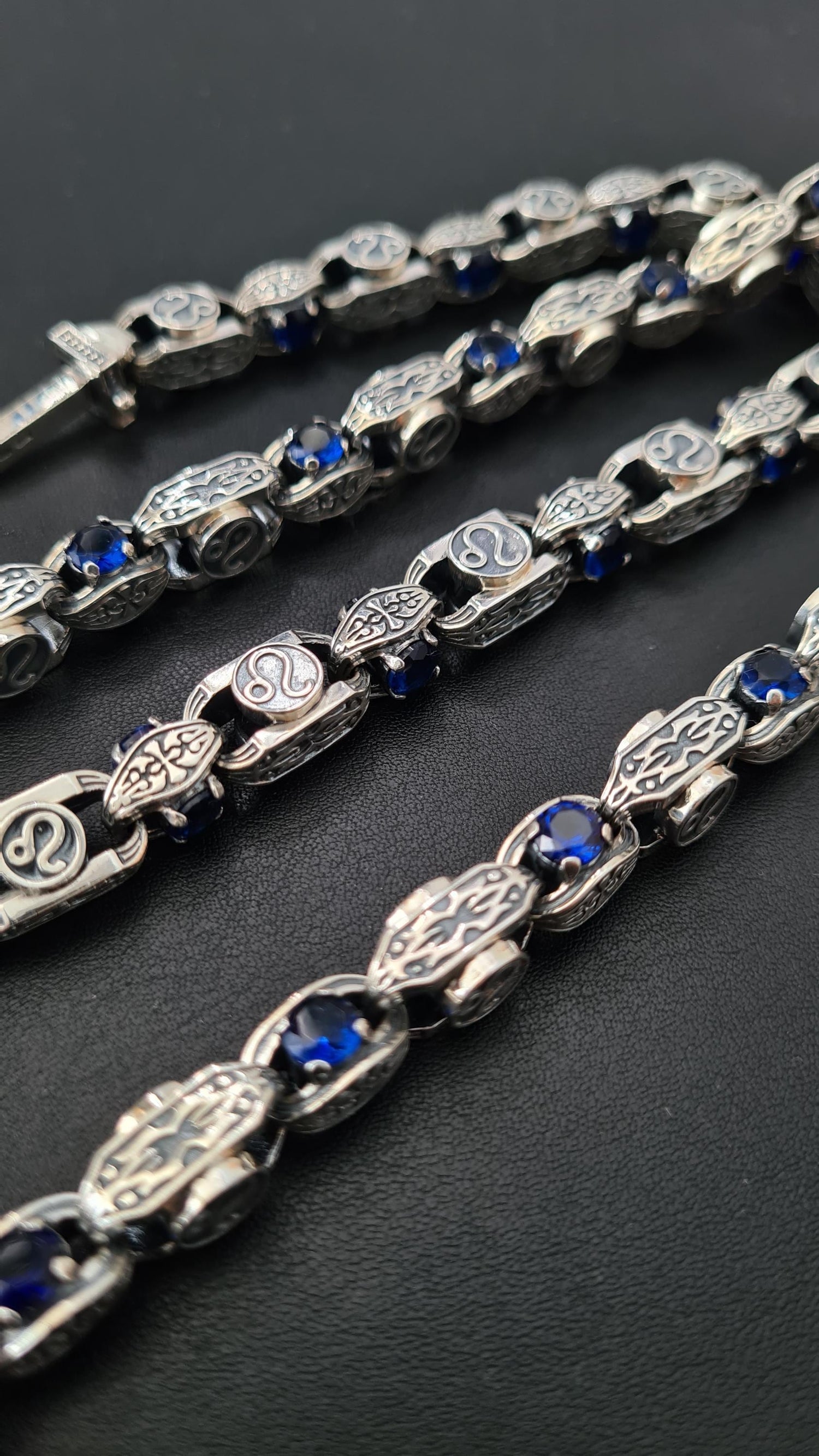 Personalized 925 Sterling Silver Chain 170g with Zodiac Sign Engraving and Blue Zirconia.