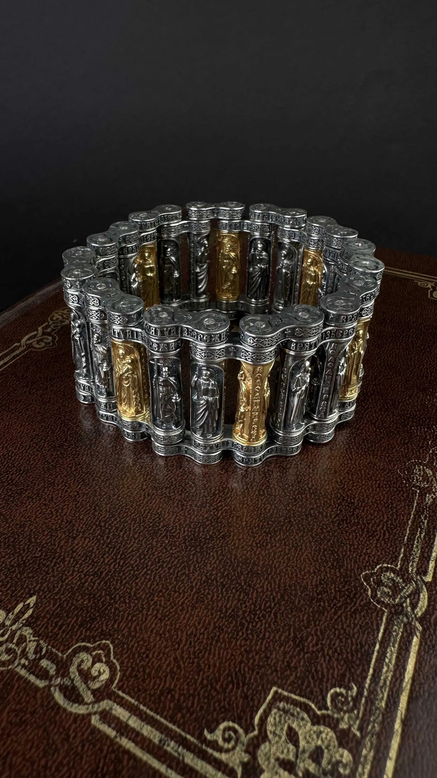 Handmade - massive bracelet made of 925 silver, 370 g 