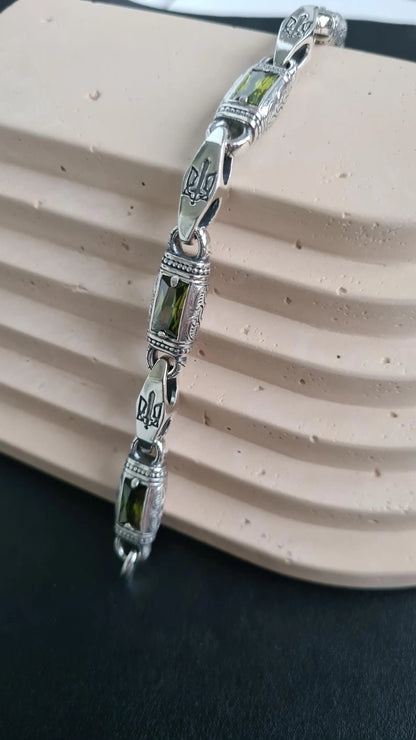 Solid sterling silver bracelet with trident design
