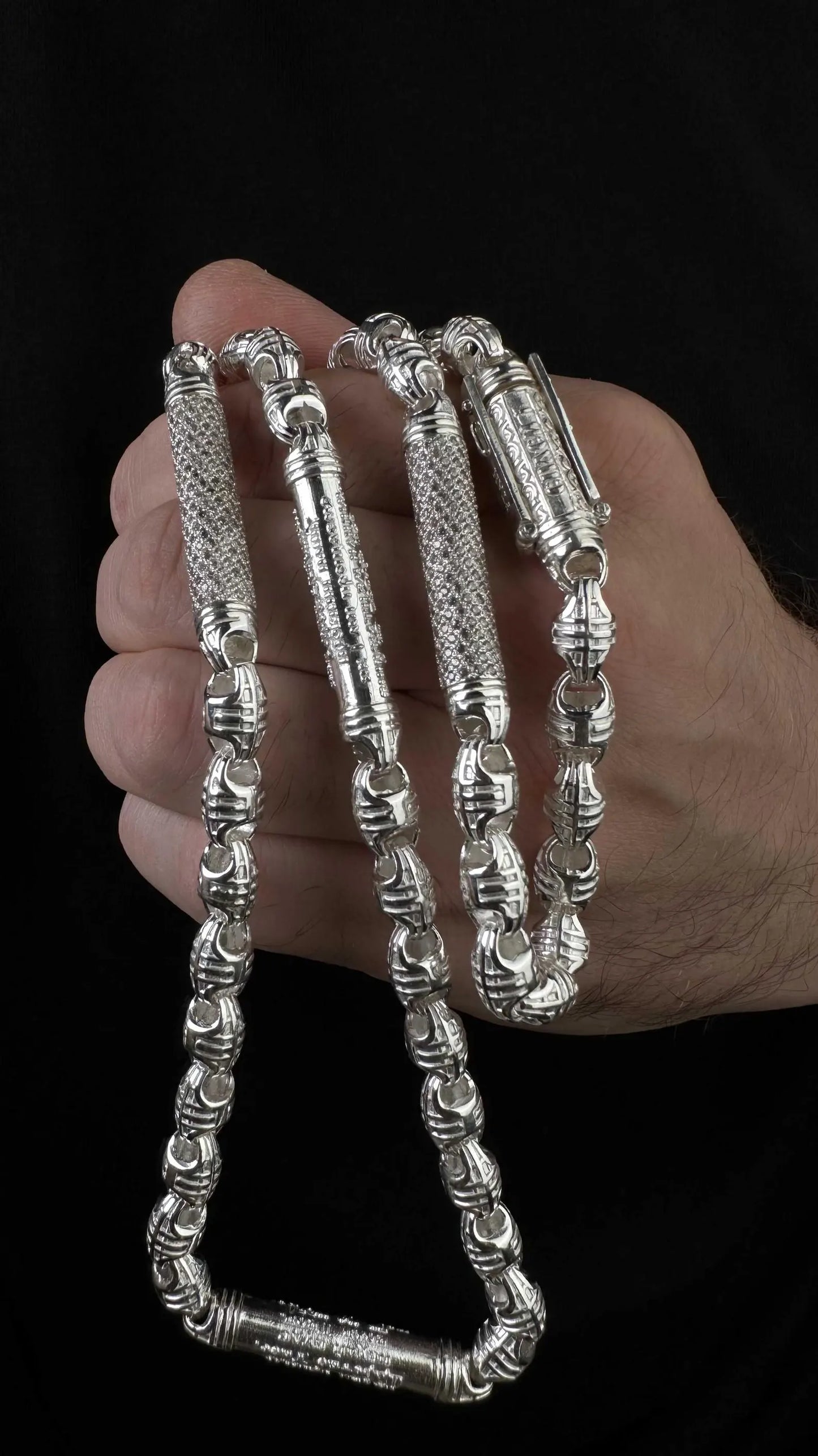 Stylish men’s silver chain with Christian prayer and gemstone inserts