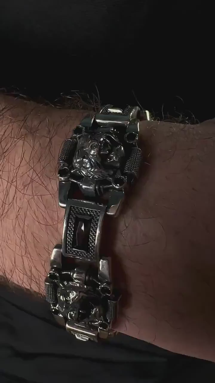 Men's bracelet made of 925 silver with tiger heads